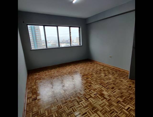 1 BEDROOM APARTMENT FOR SALE IN ESPLANADE